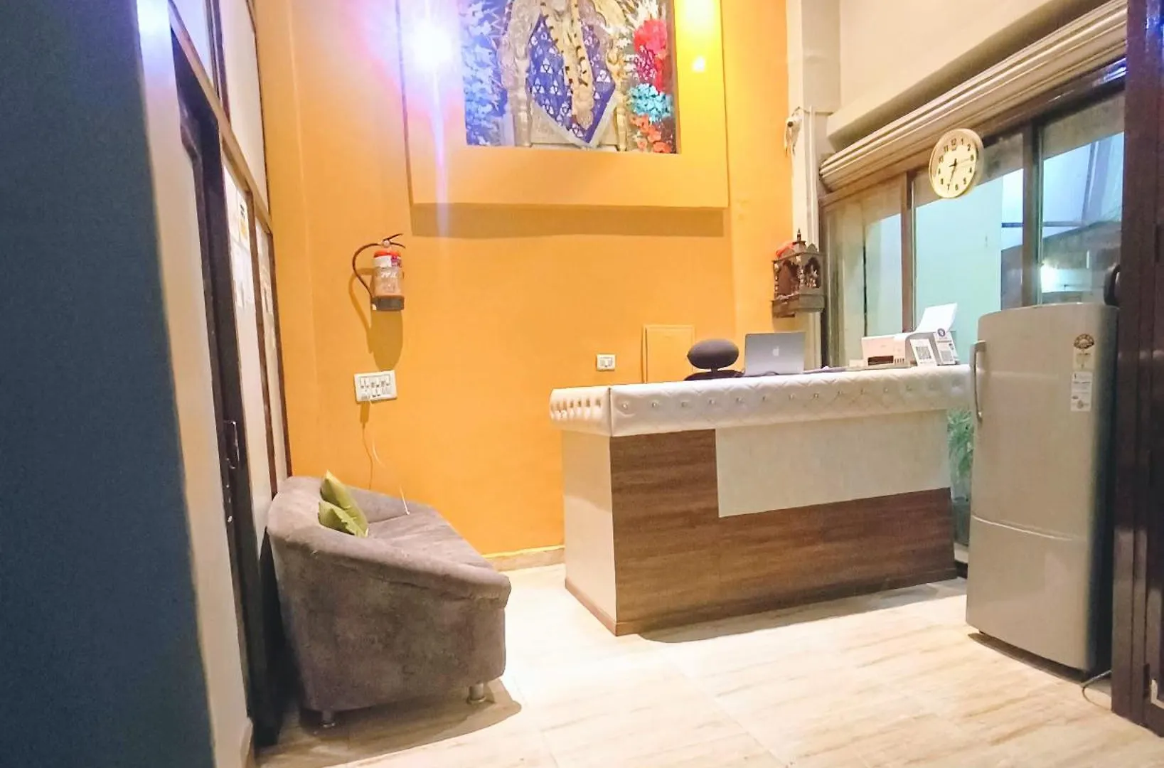 @Bedzoroom Shree Sai P Guest House Varanasi 0*,